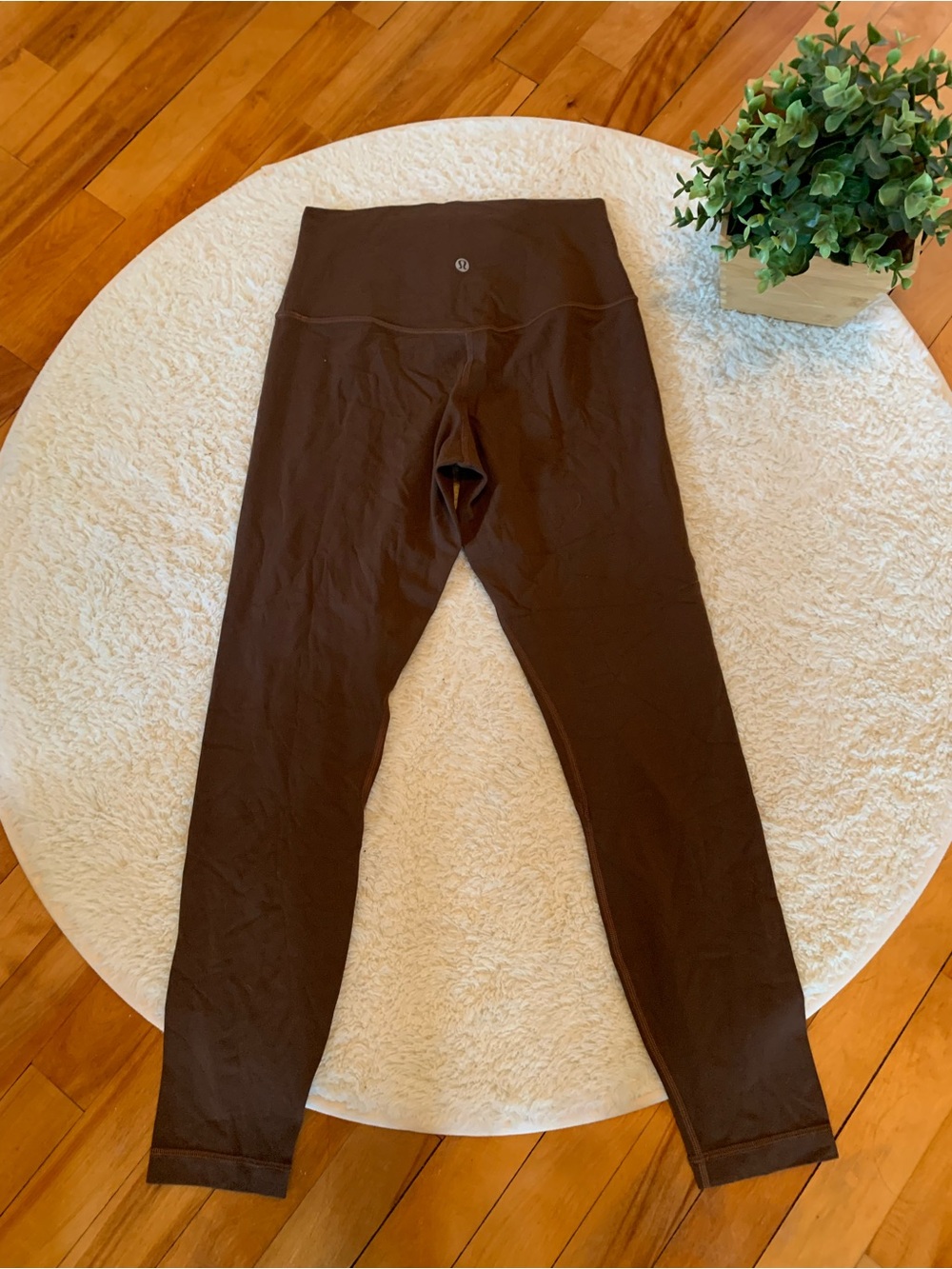 Lululemon Align High Rise Legging - Picture 2 of 5